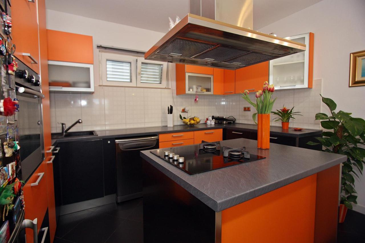 Apartment Petra Supetar Εξωτερικό φωτογραφία