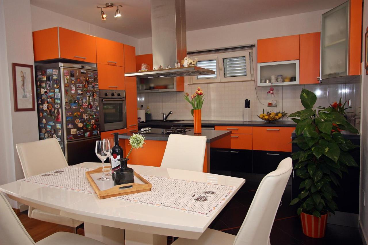 Apartment Petra Supetar Εξωτερικό φωτογραφία