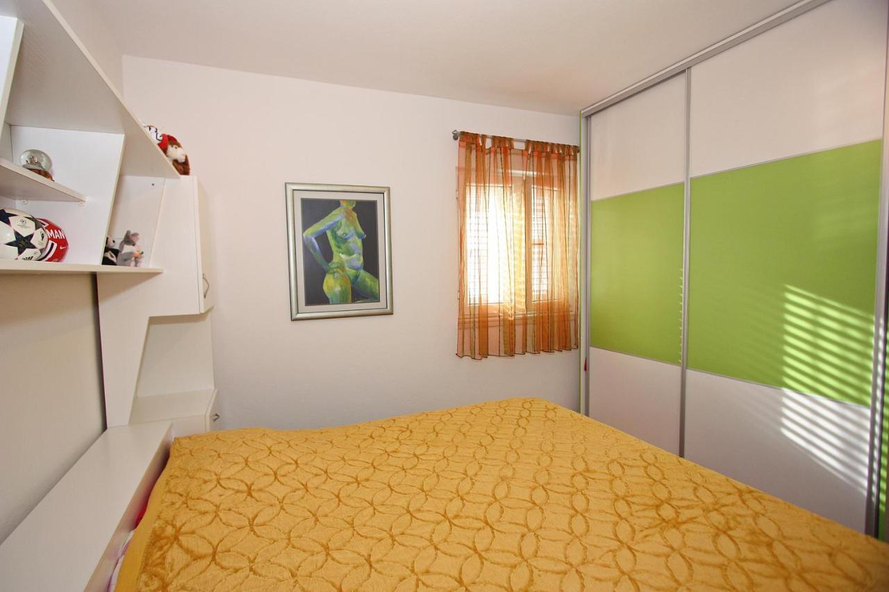Apartment Petra Supetar Εξωτερικό φωτογραφία